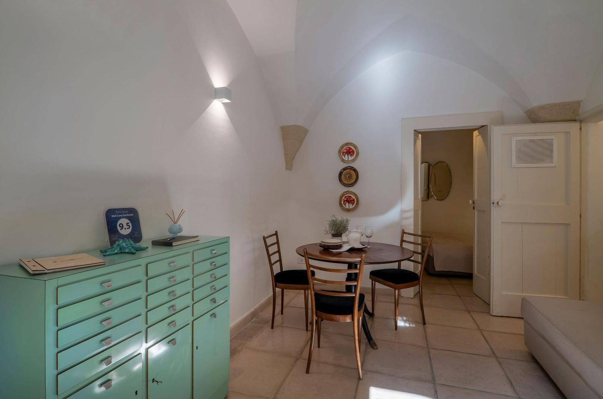 Appartamenti Corte dei Romiti Lecce Esterno foto